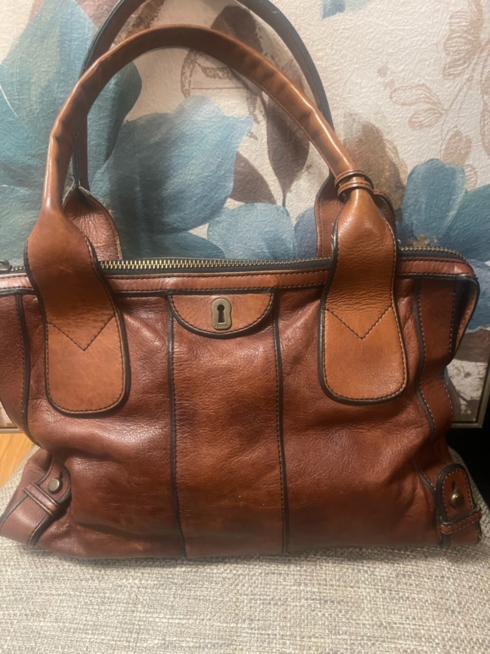 Fossil Leather Handbag. Rare. EUC